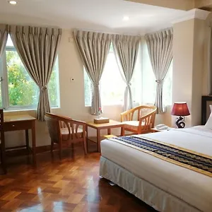 Grand Laurel Yangon
